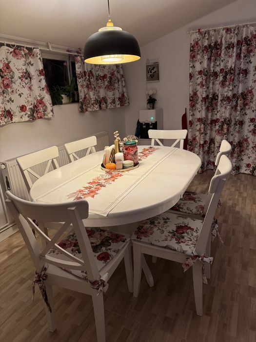 Masa cu 6 scaune IKEA