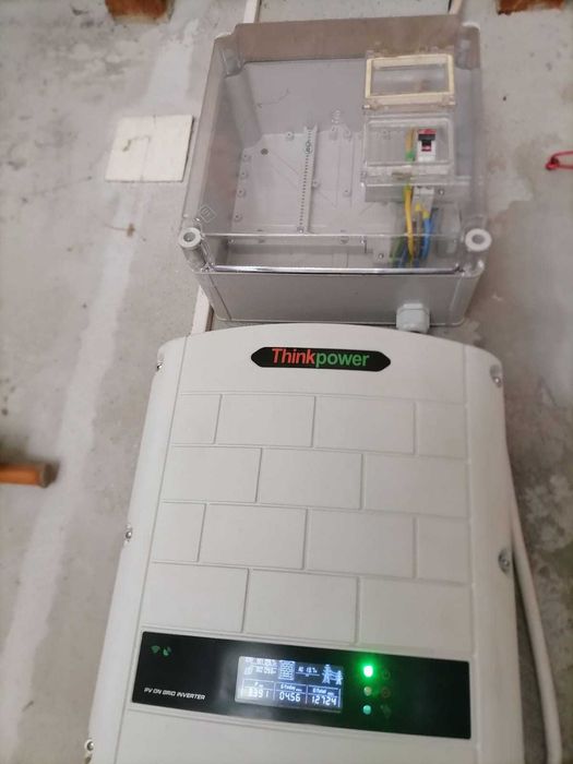 Invertor on-grid monofazat Thinkpower 5,5 KW, putin folosit, ca nou
