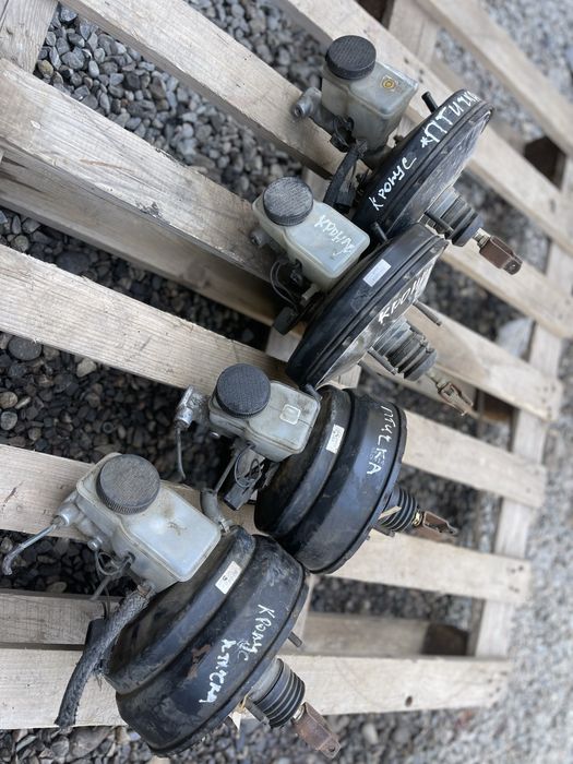 Вакуум тормозный мазда кронус птичка