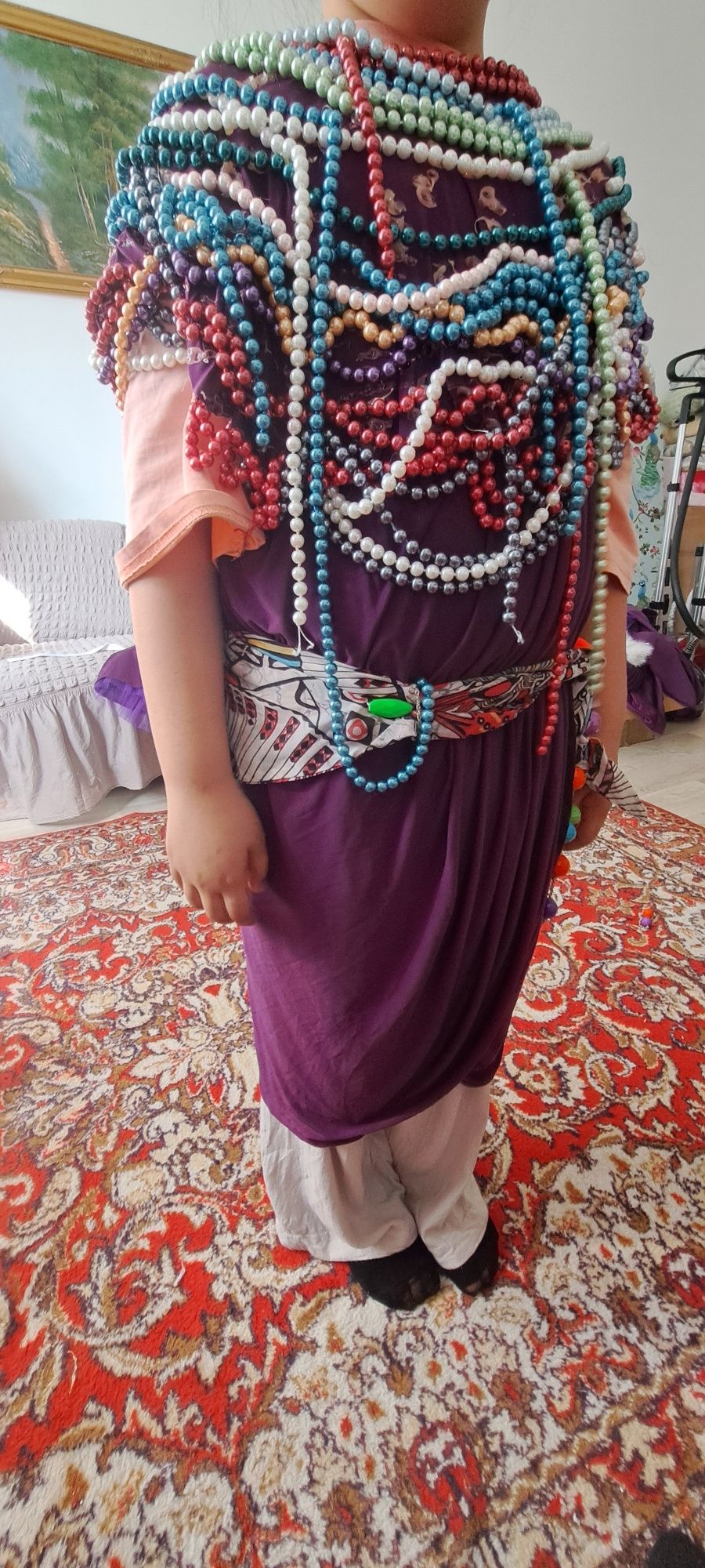 Казахские и цыганские национальное платье.