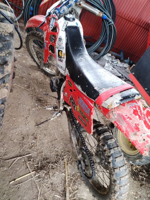 Vând cross Honda 150cc