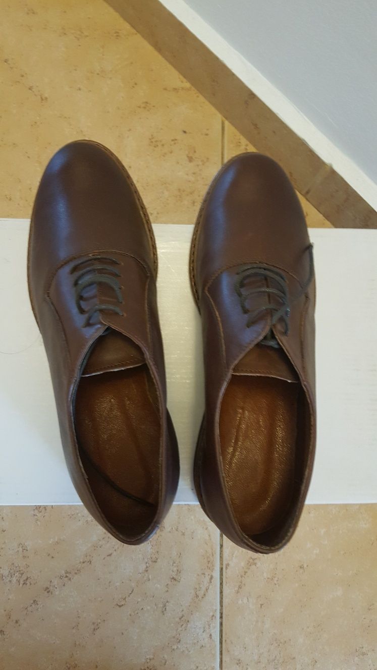 Pantofi Unisex din piele calitate inalta