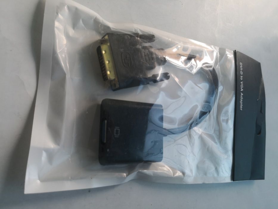 Cablu convertor de la DVI-D la VGA