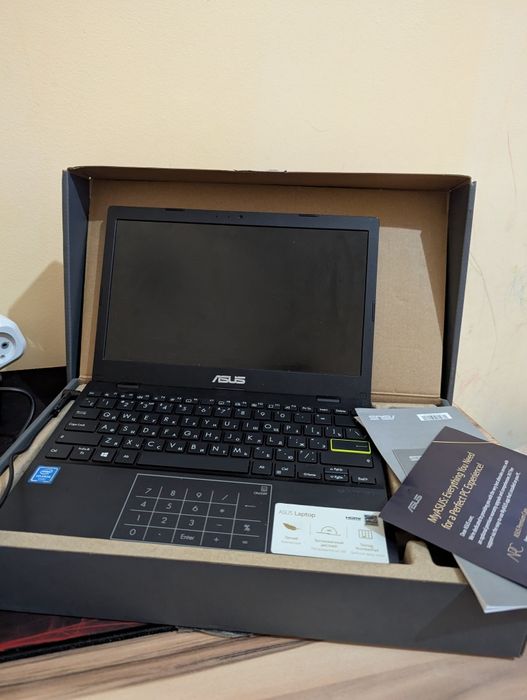 Asus Vivobook 2021 года