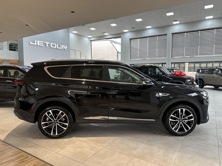 JETOUR X70 Plus 1.6Т. Абсолютно новая! Без пробега. Со скидкой!