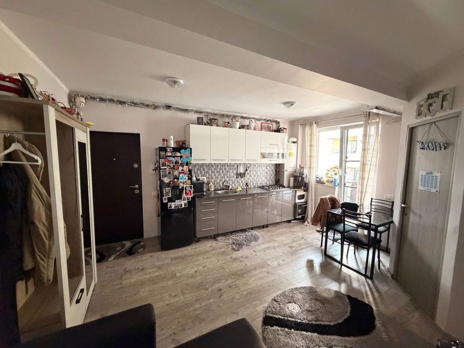 Apartament de vanzare floresti