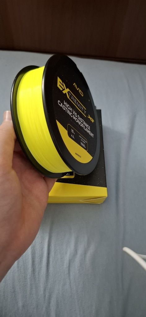 Продавам монофилно влакно AVID CARP Extremity Hi-Vis XR Mono