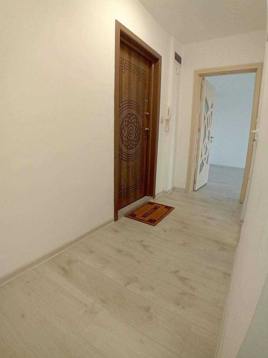 Продава се Двустаен апартамент в Варна, Владислав Варненчик - 42 кв.м за 1903 €/кв.м - Снимка #1