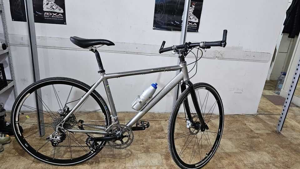 Vand biciclete 28" Inchi City/Treking/Fittnes Aluminiu reconditionate