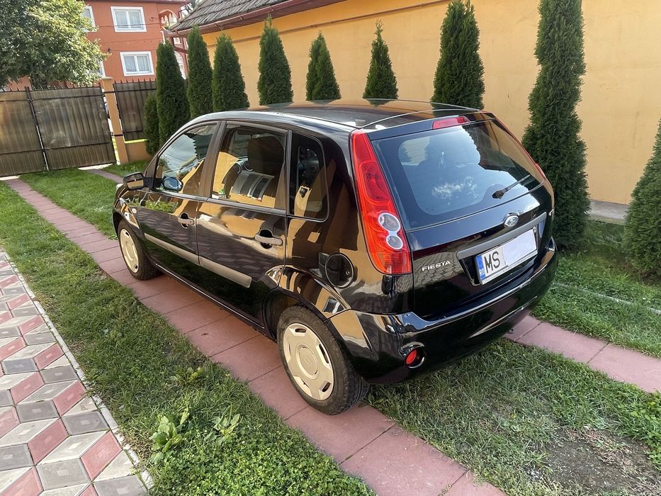 Ford Fiesta 1.4 Tdci Inmatriculata RO Consum f mic