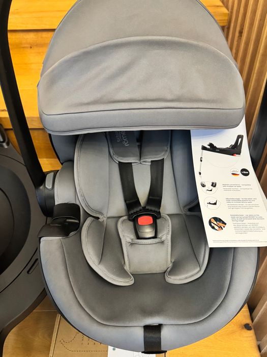 Scaun auto tip scoică Britax Römer, reclinabil,0-15 luni BABY-SAFEPRO
