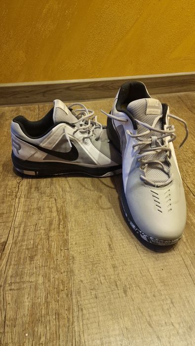 Маратонки Nike нови