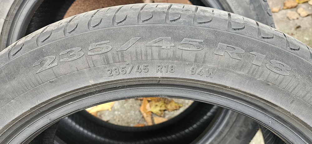 4 anvelope 235/45/18 vara