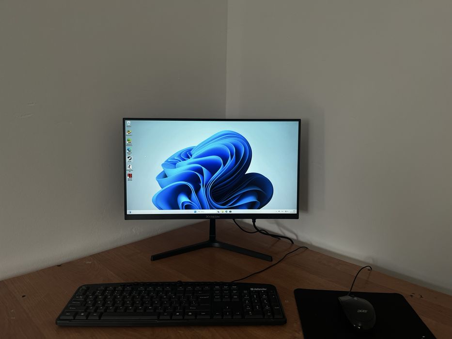 A6-7400K / встроенный / 8 Гб / SSD 128 Гб / Win 10