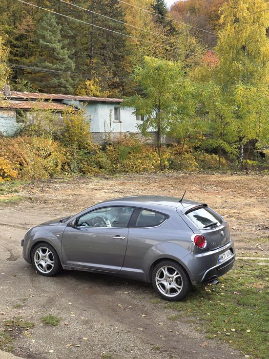 Vând Alfa Romeo Mito