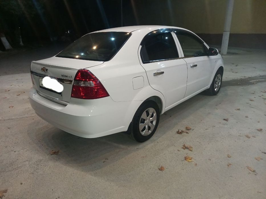 Нексия 3 машинаси сотилади