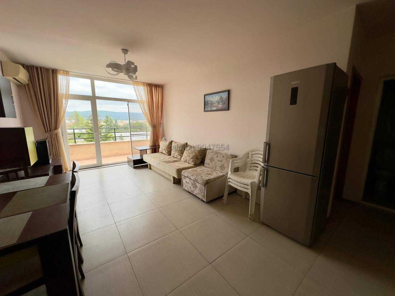 Продава се Двустаен апартамент в к.к. Слънчев бряг - 66000 кв.м за 1 €/кв.м - Снимка #8