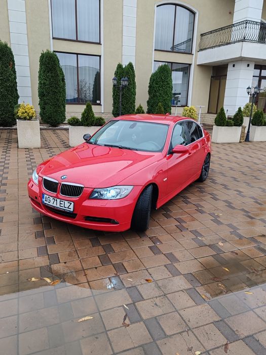 Seria 3 E90 325xi 2006 4x4 218cp