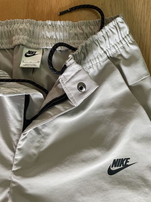 Nike tech essentials pants