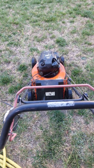 Моторни косачки за райграс