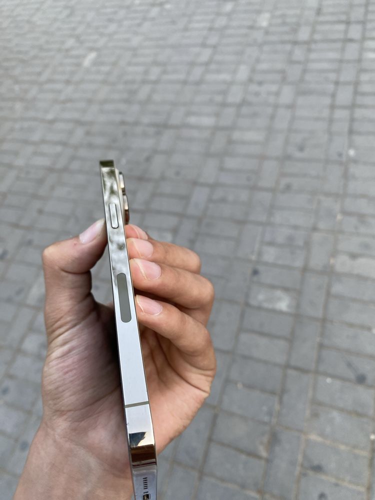 IPhone 14 pro max gold 256gb