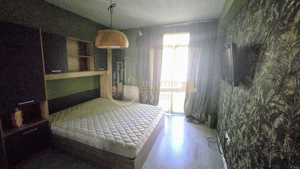 Дава се под наем Тристаен апартамент в София, Център - 110 кв.м за 816 € - Снимка #3