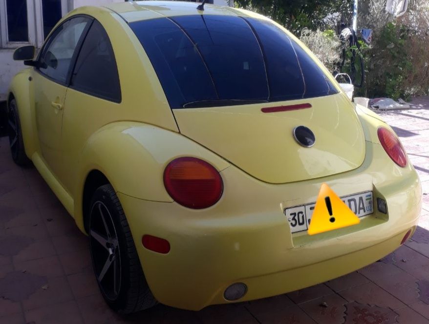 Folkswagen Beetle sotiladi