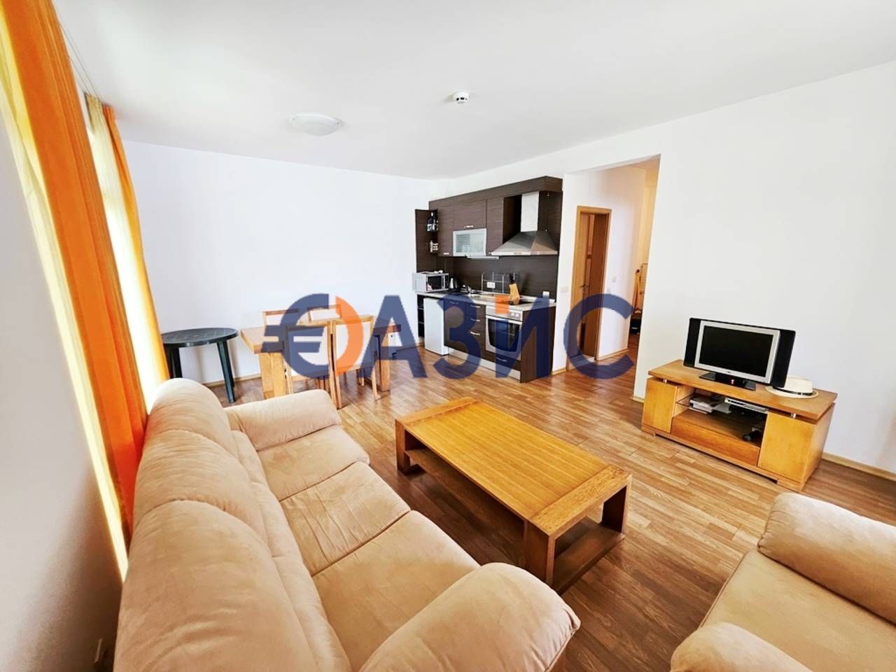 Продава се Двустаен апартамент в Ахелой - 82 кв.м за 731 €/кв.м - Снимка #2
