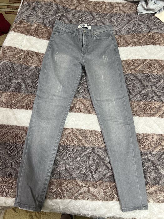 Джинсы скини в иделаьном состоянии