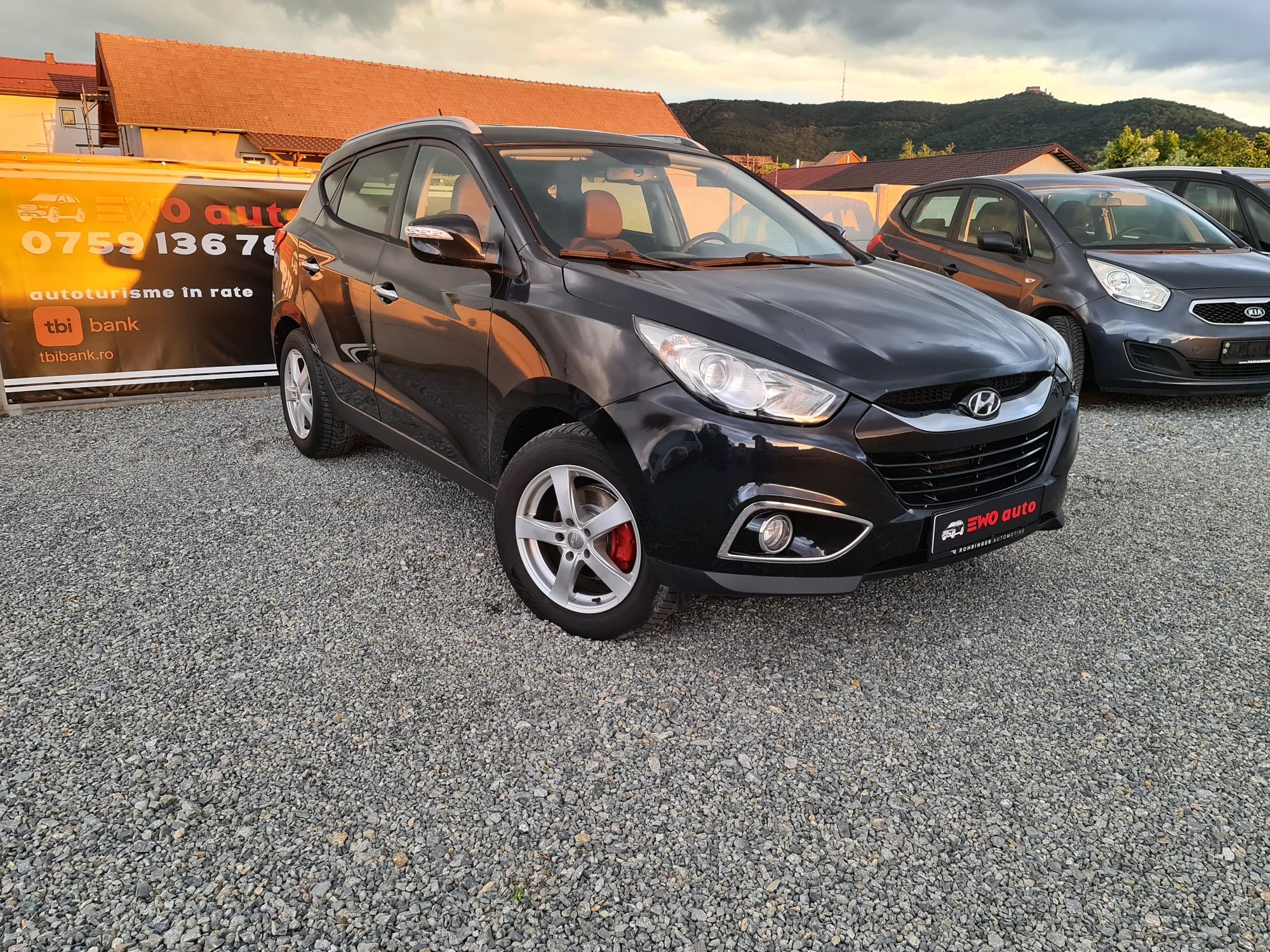 Hyundai ix35 an 2011 motor 2000 d Automata 4x4 posibilitatea rate