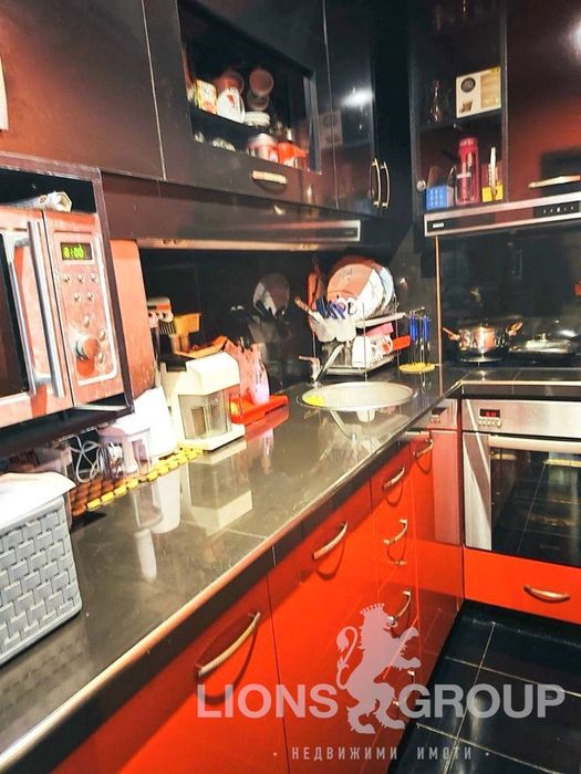 Продава се Двустаен апартамент в Варна, Изгрев - 65 кв.м за 1999 €/кв.м - Снимка #5