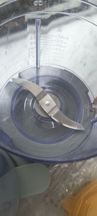 Robot multifunctional pentru prepararea hranei la bebelusi Babadulle B