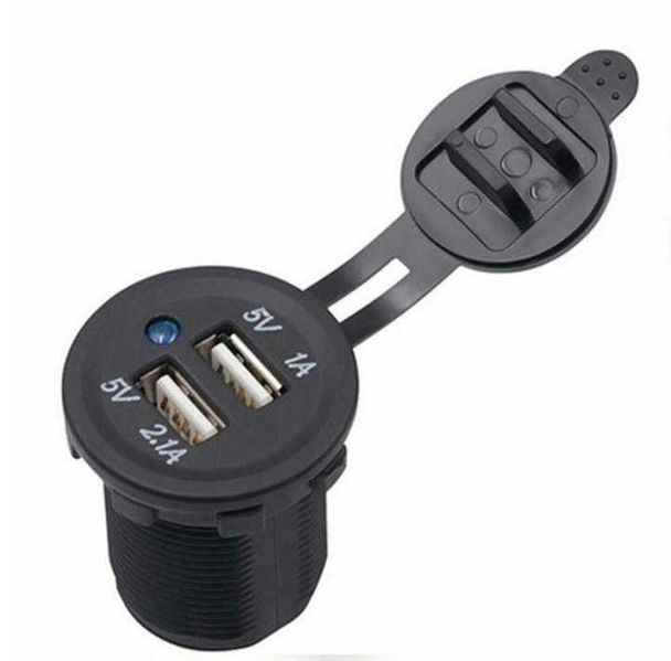 Зарядно Usb за вграждане в таблото 12 / 24V