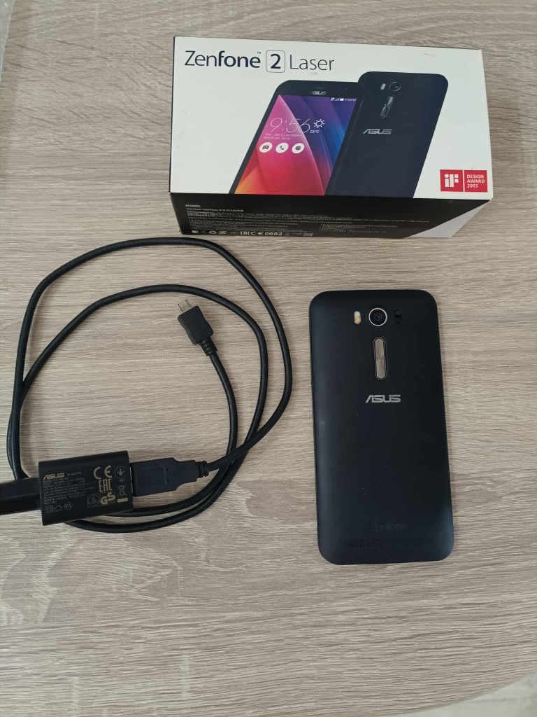 Телефон Asus Zenfone 2 Laser
