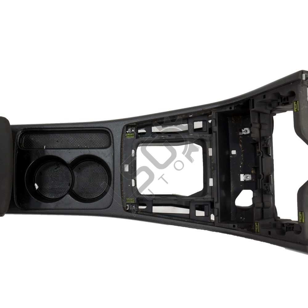 Подлакътник Volkswagen Passat (B7)  2010-2014 ID: 123865