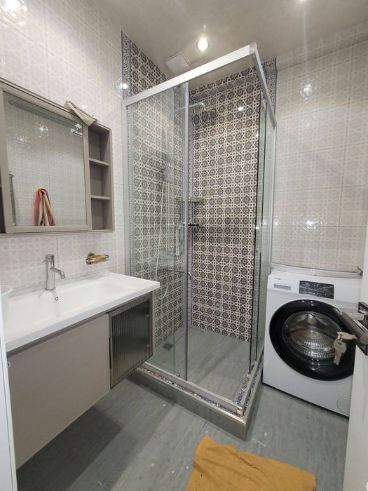 Срочно сдаю.Юнусабад-18 Чайка 2/2/9  Новая