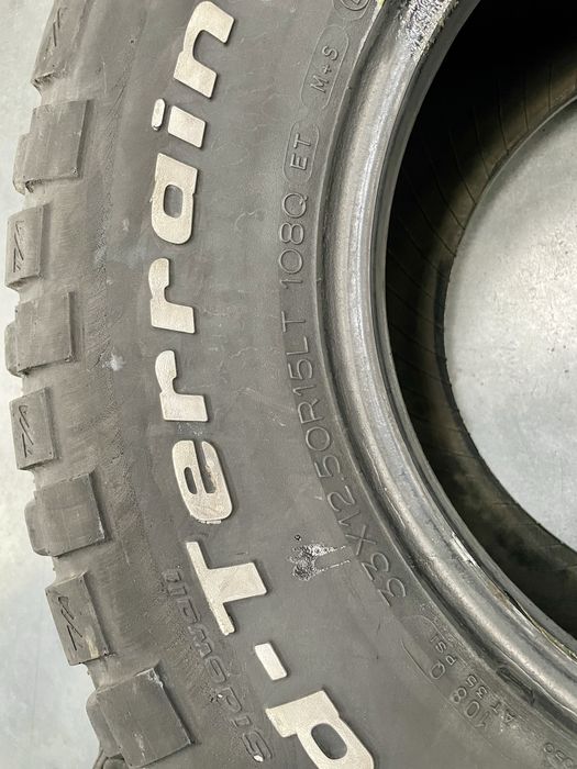 BFGoodrich Mud-Terrain KM2 33x12.5 R15, profil 13mm