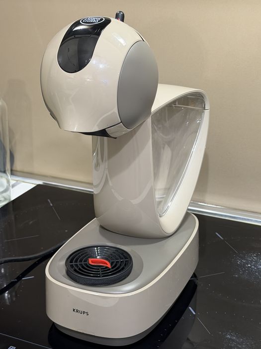 Кафемашина Dolce Gusto Nescafe