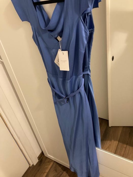 Rochie de damã Ted Baker Noemi V Neck
