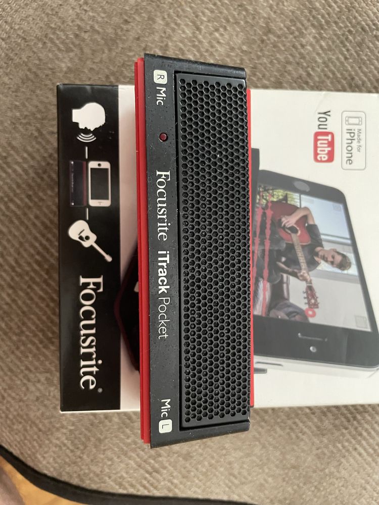 iTrack Pocket Portable Stereo Microphone for You Tube Performers