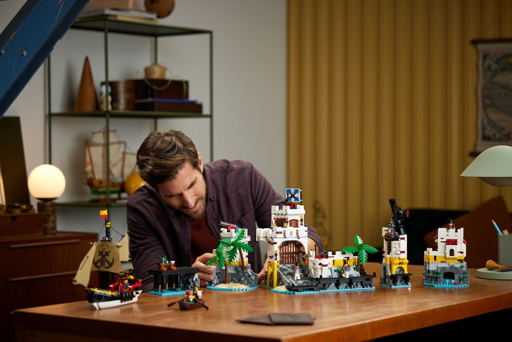 LEGO 10320 Крепостта Ел Дорадо Eldorado Fortress 10320 LEGO Icons