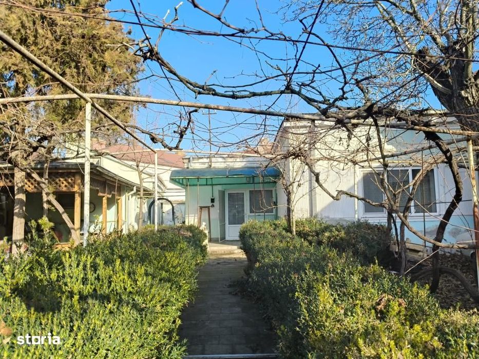 Pta Traian-Ultracentral 8 cam 269 mp construiti+Teren 577 mp cu 20m fr