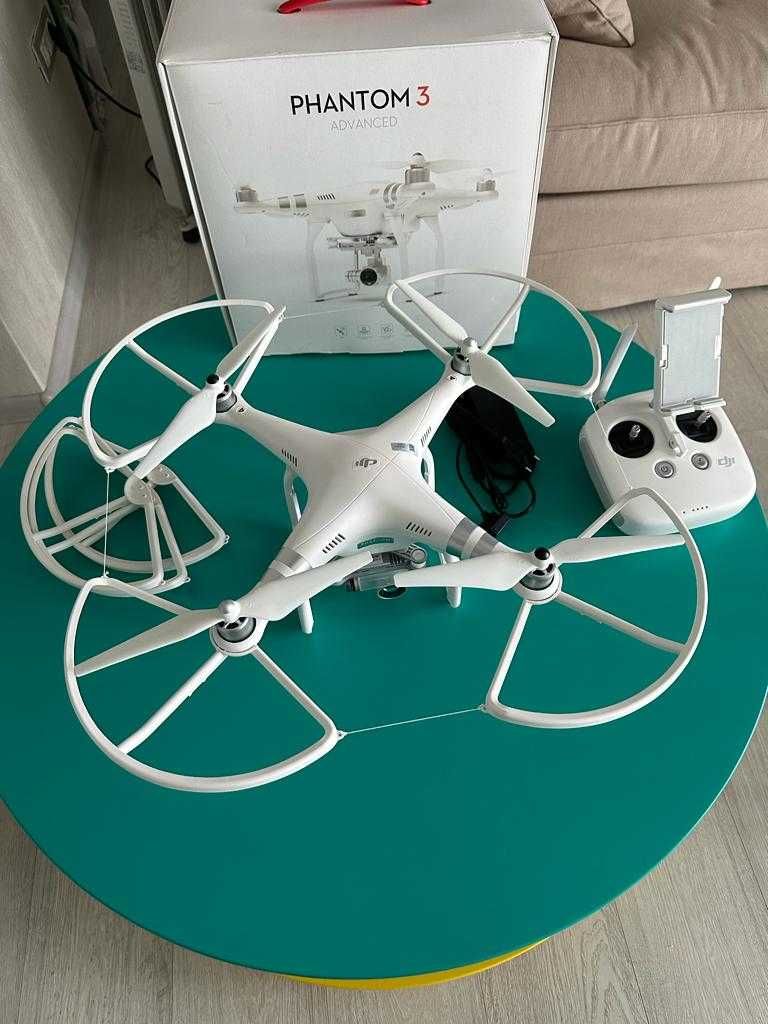 DE VANZARE Drona Phantom 3