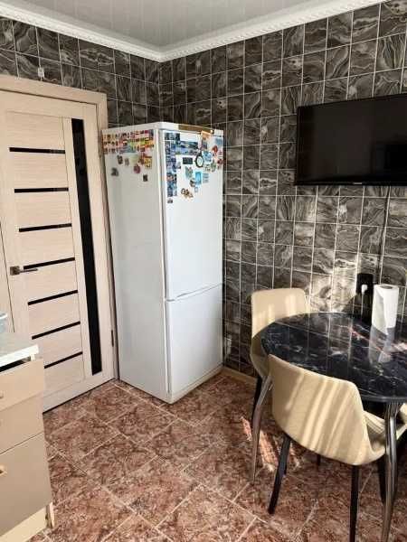 1 комн кв НОВОЙ планировки в 20-м МКР