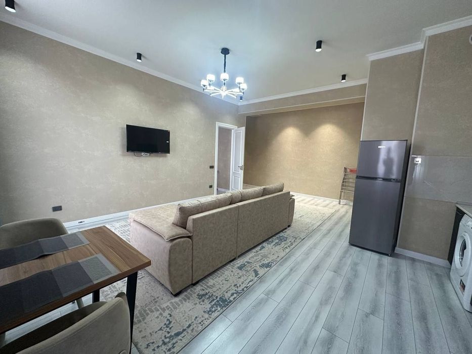 Квартира в новостройке с ремонтом Яккасарай район