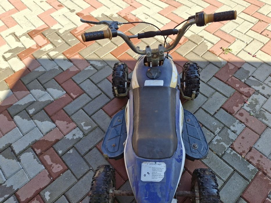 Vând atv pentru copii