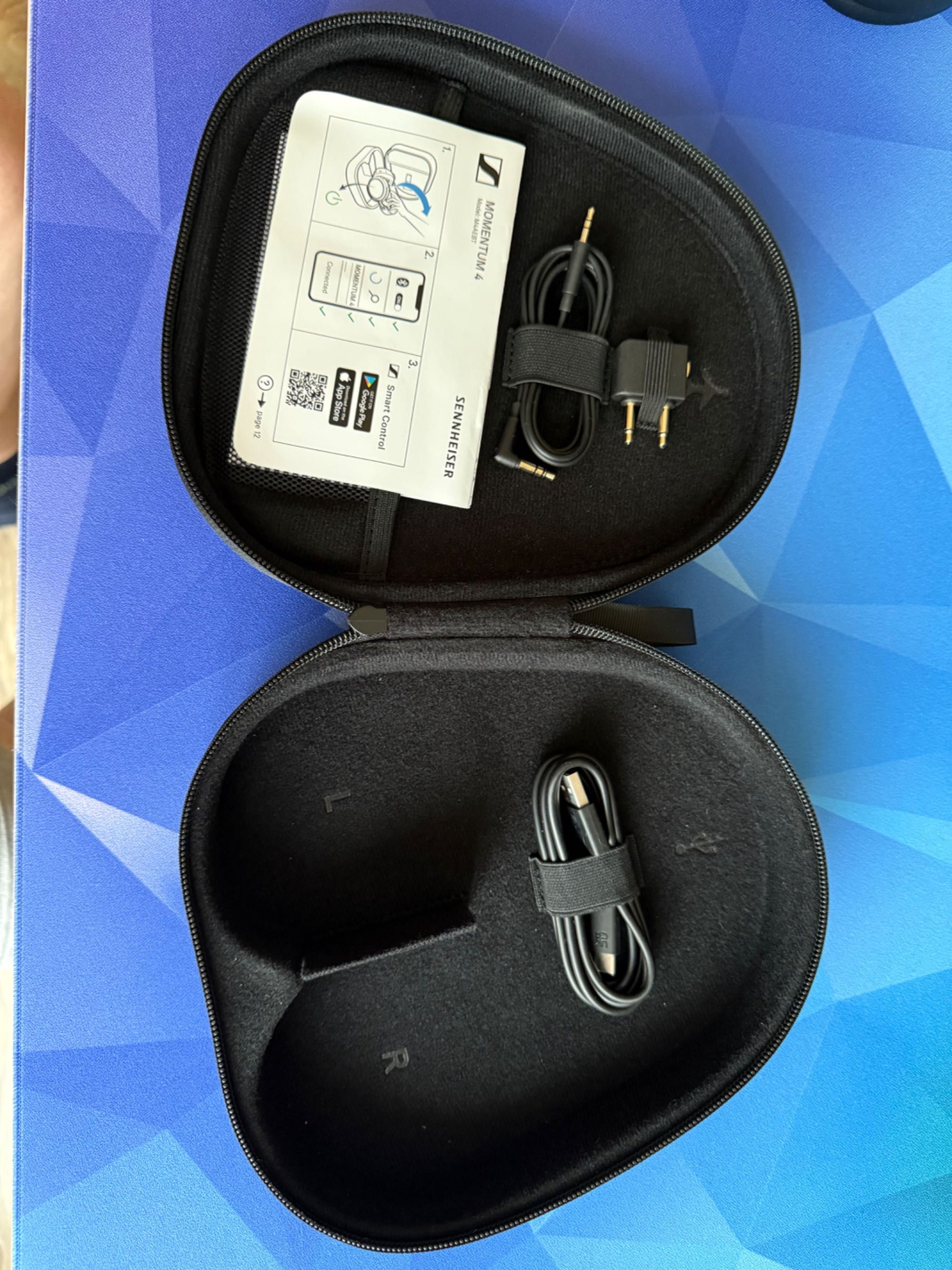 Слушалки Sennheiser MOMENTUM 4