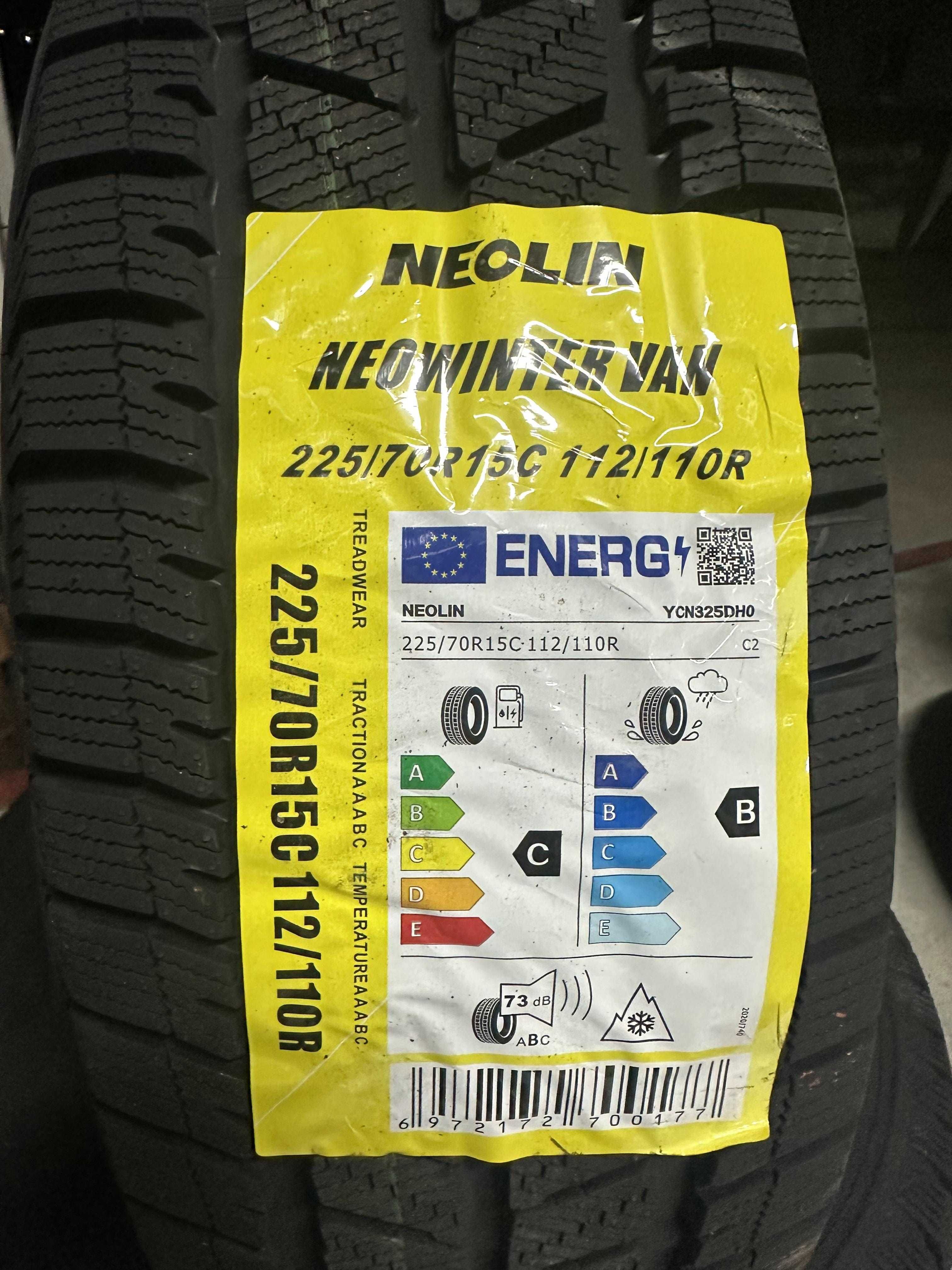Нови зимни бусови гуми NEOLIN NEOWINTER 225/70R15C 112/110R НОВ DOT
