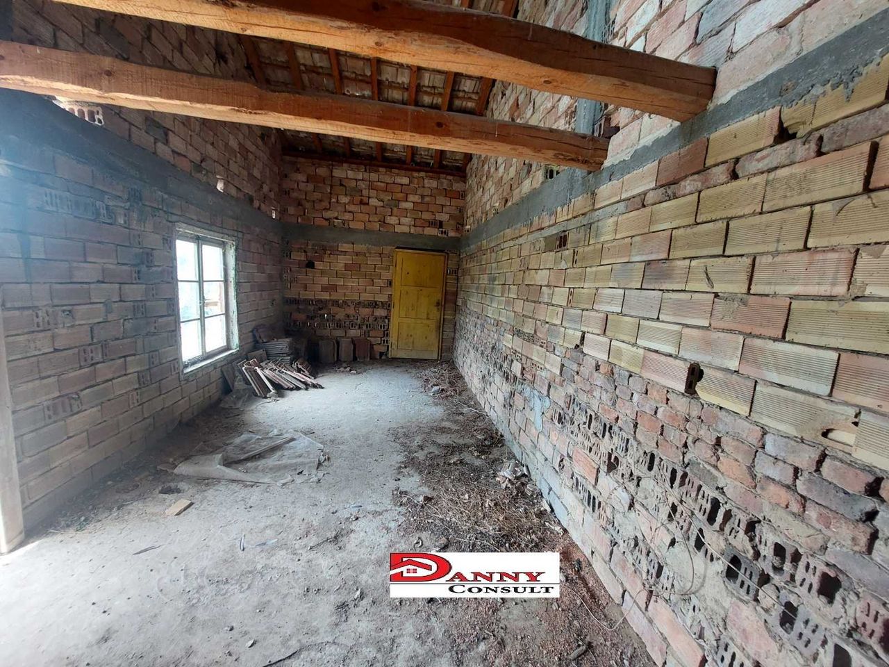 Продава се Къща в Велико Търново, Акация - 77 кв.м за 385 €/кв.м - Снимка #15