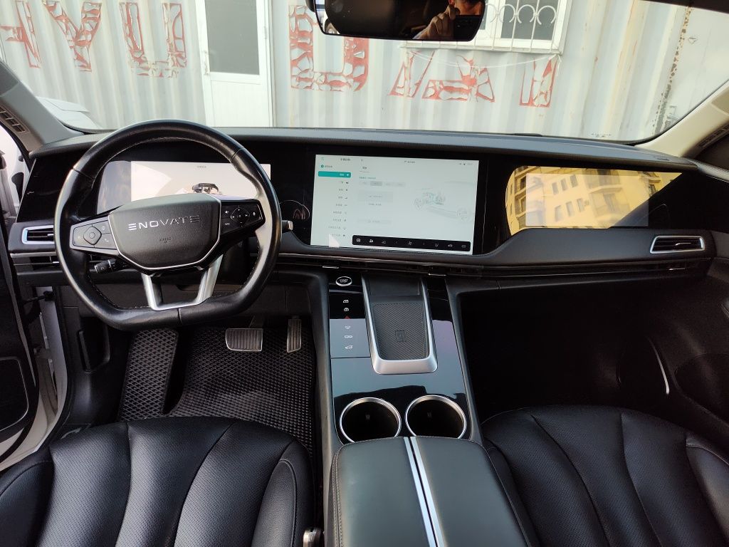 Электромобиль ENOVATE M7 FULL version 530 KM